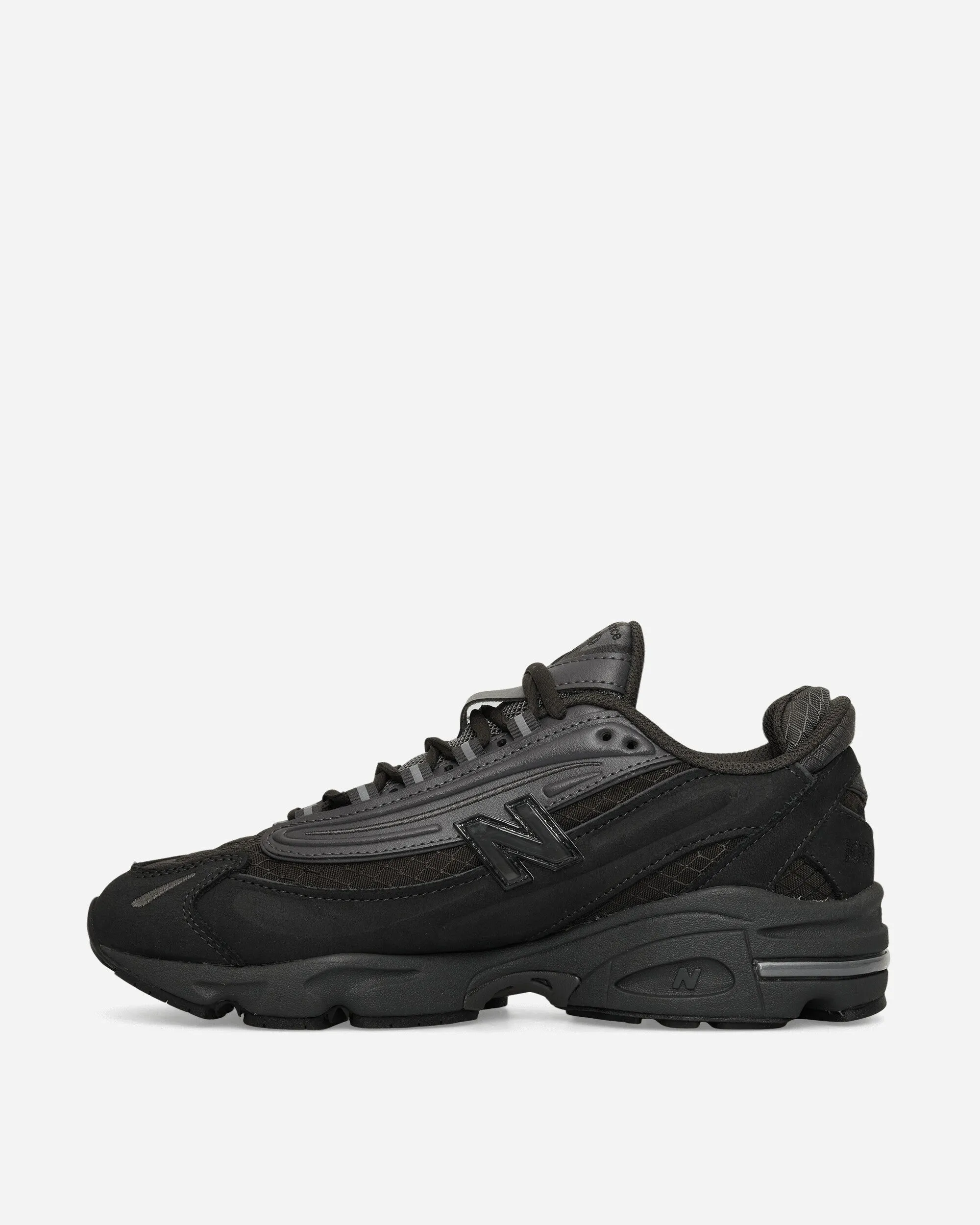 1000 Sneakers Noir Ciment / Aimant