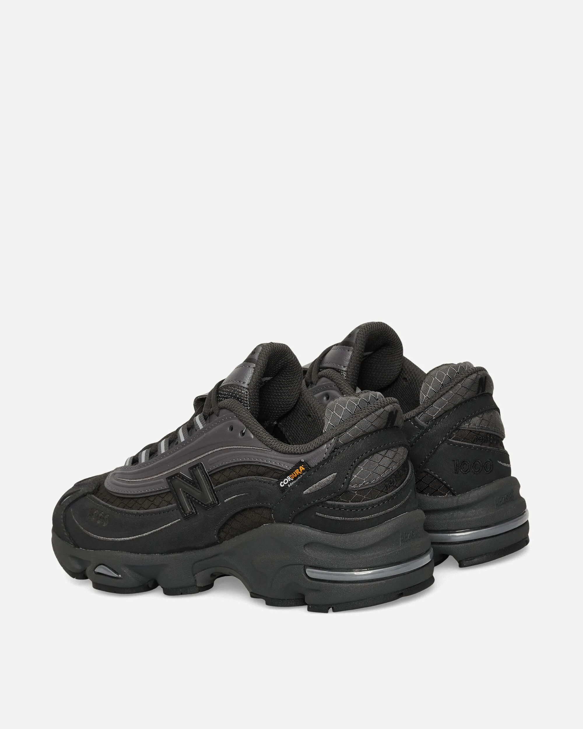 1000 Sneakers Noir Ciment / Aimant