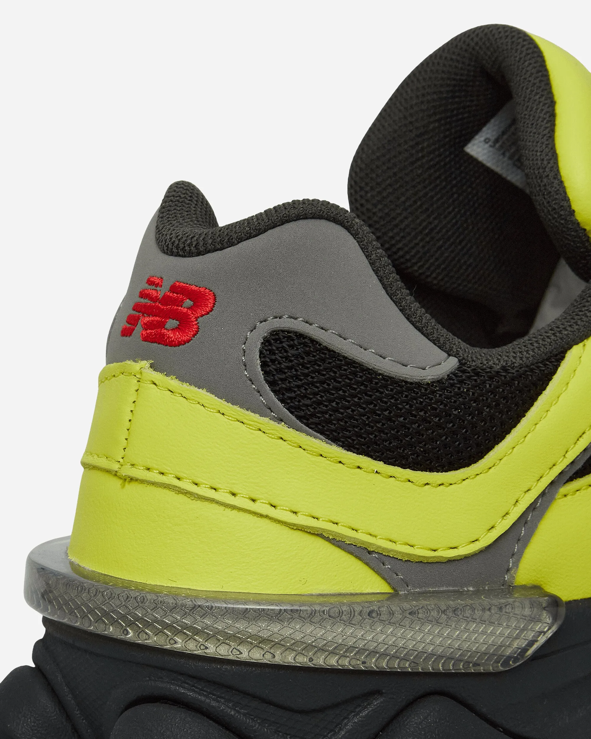 9060 Sneakers Thé Arbre Vert / Noir