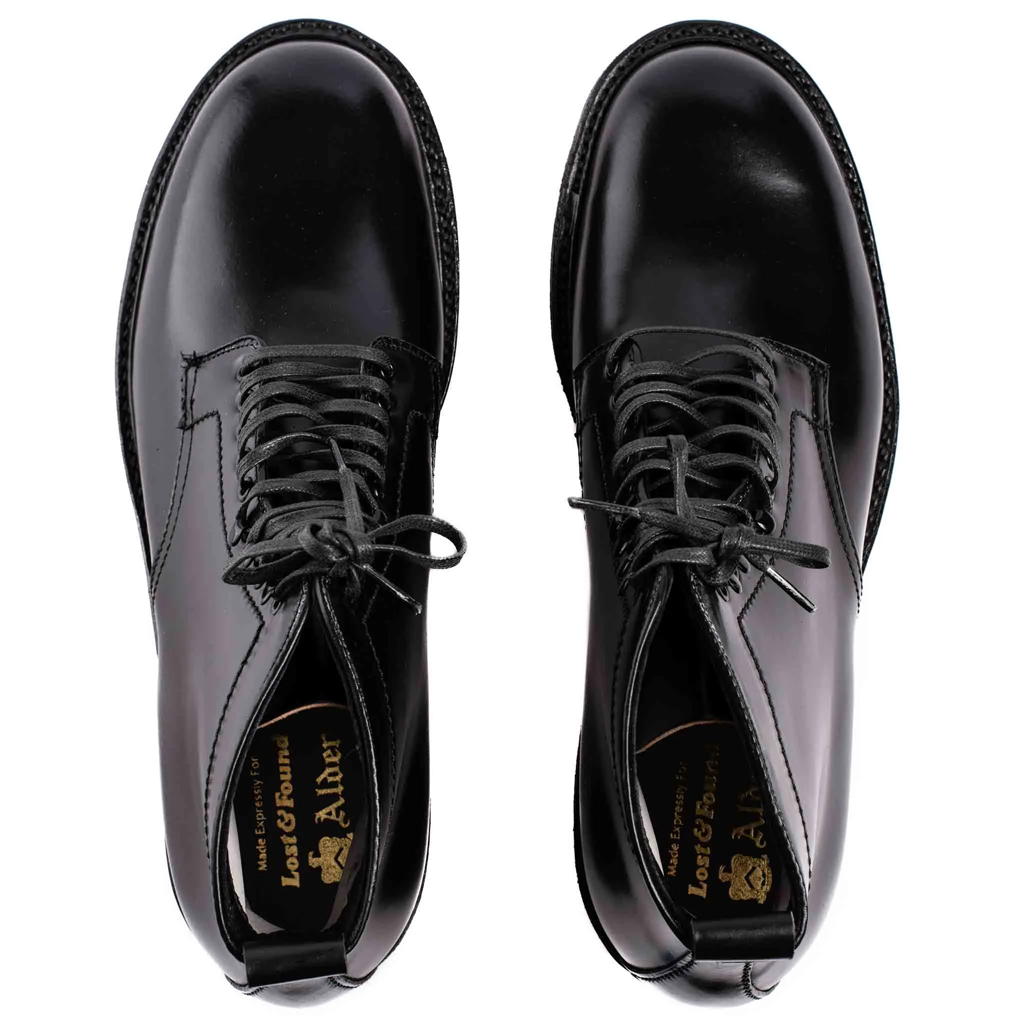 Botte Alden à bout rond en cordovan noir avec semelle en crêpe