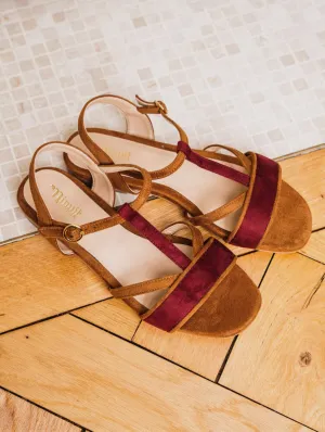 Sandales plates en daim végan Alpilles | Noisette et rouge brique