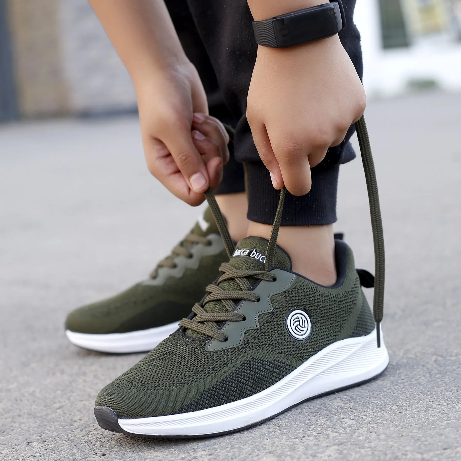 Bacca Bucci Chaussures de Sport Tricotées Essentielles pour Garçons ou Filles (Âge : 8 à 12 ans)