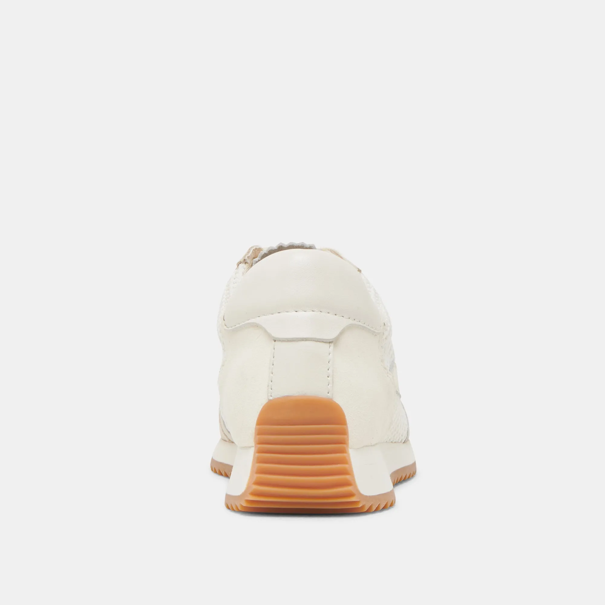 B.NTCD MESH SNEAKERS BLANC TISSU MESH TRESSÉ