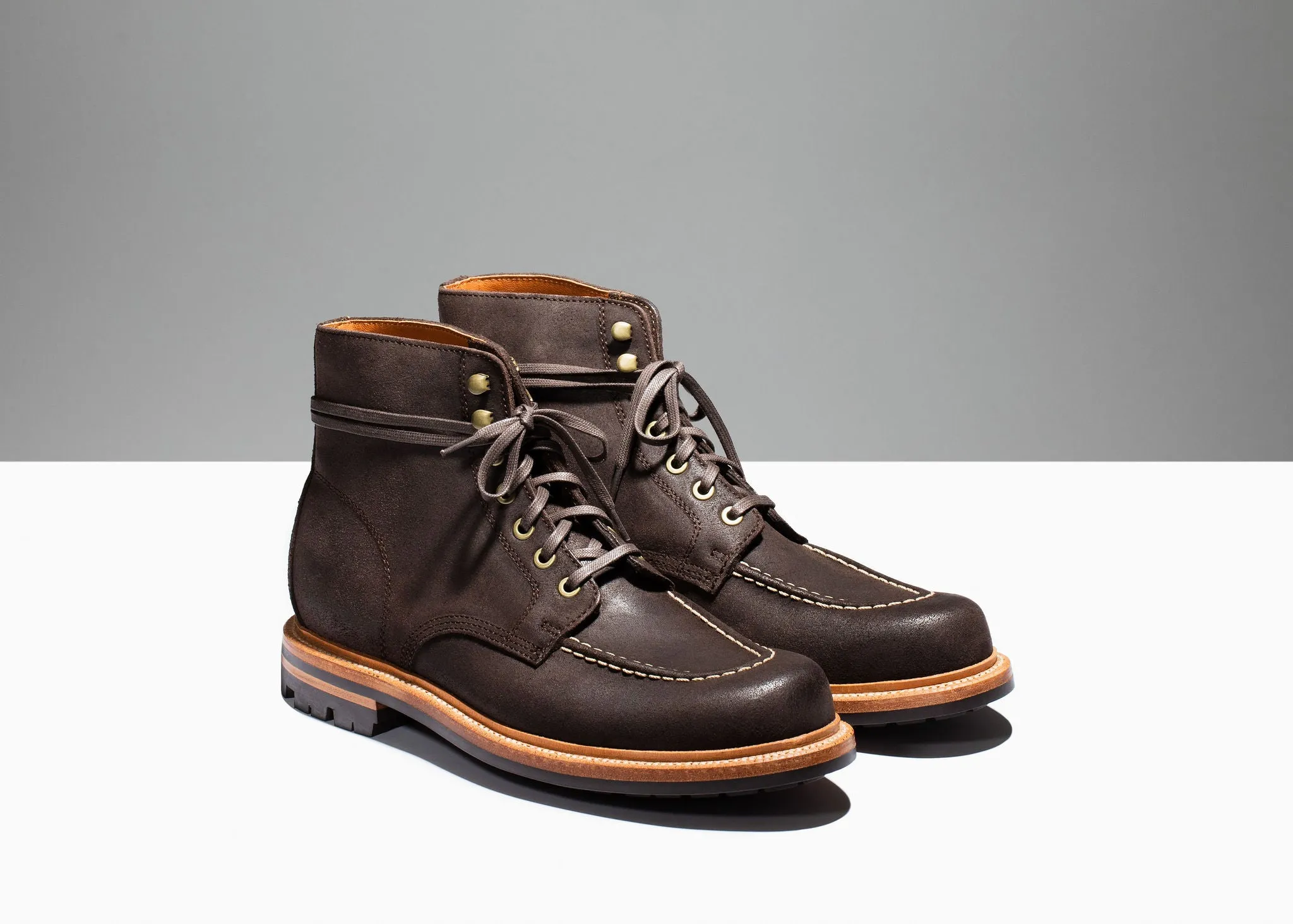 Bottes en laiton terre cire Commandant