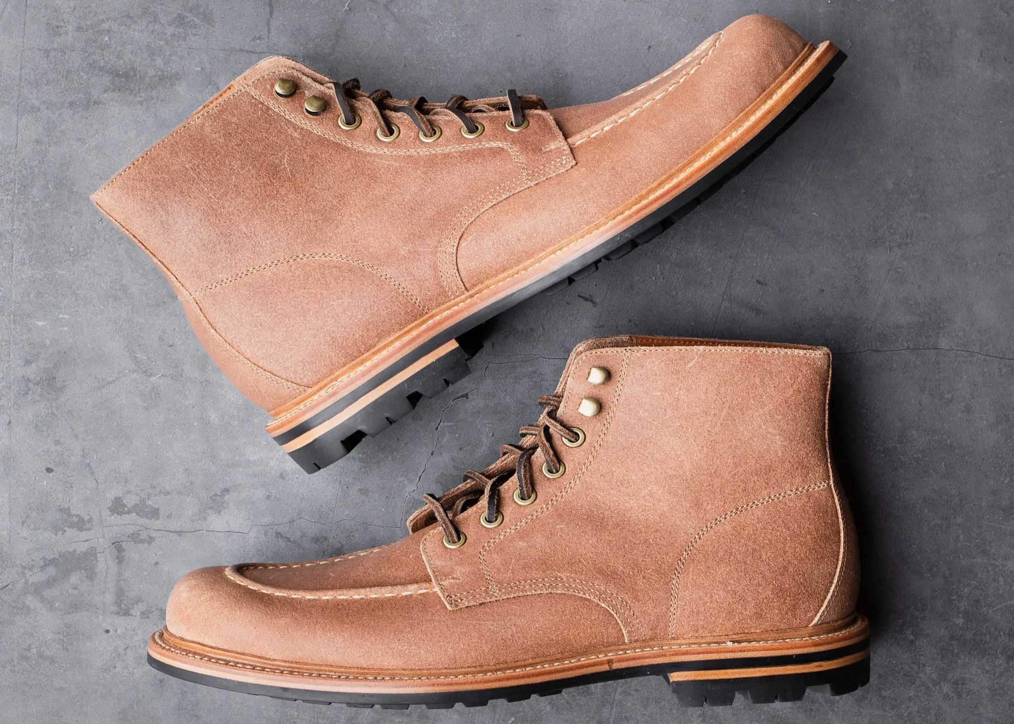 Bottes en laiton Commander ciré naturel