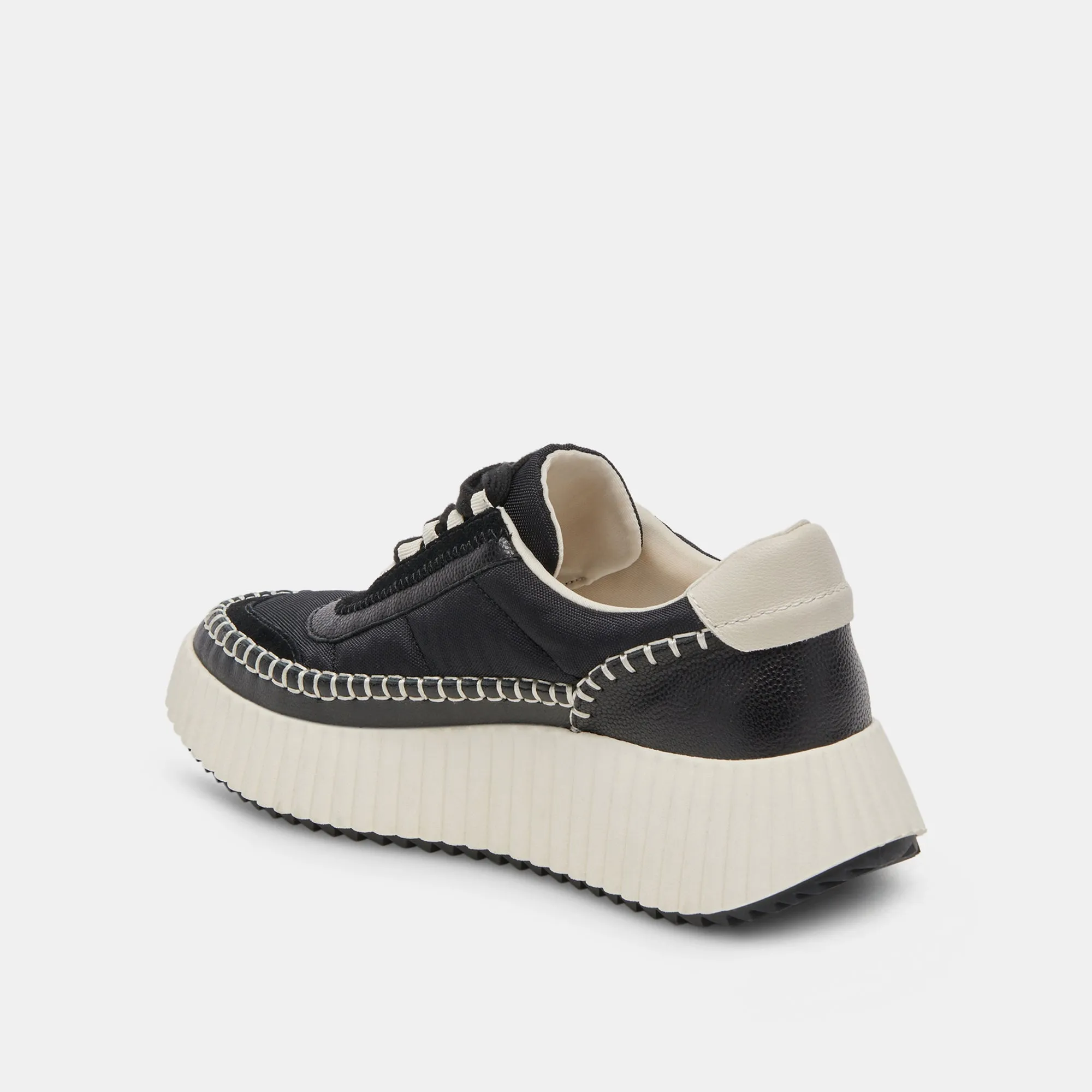 DOLEN BASKETS EN NYLON NOIR