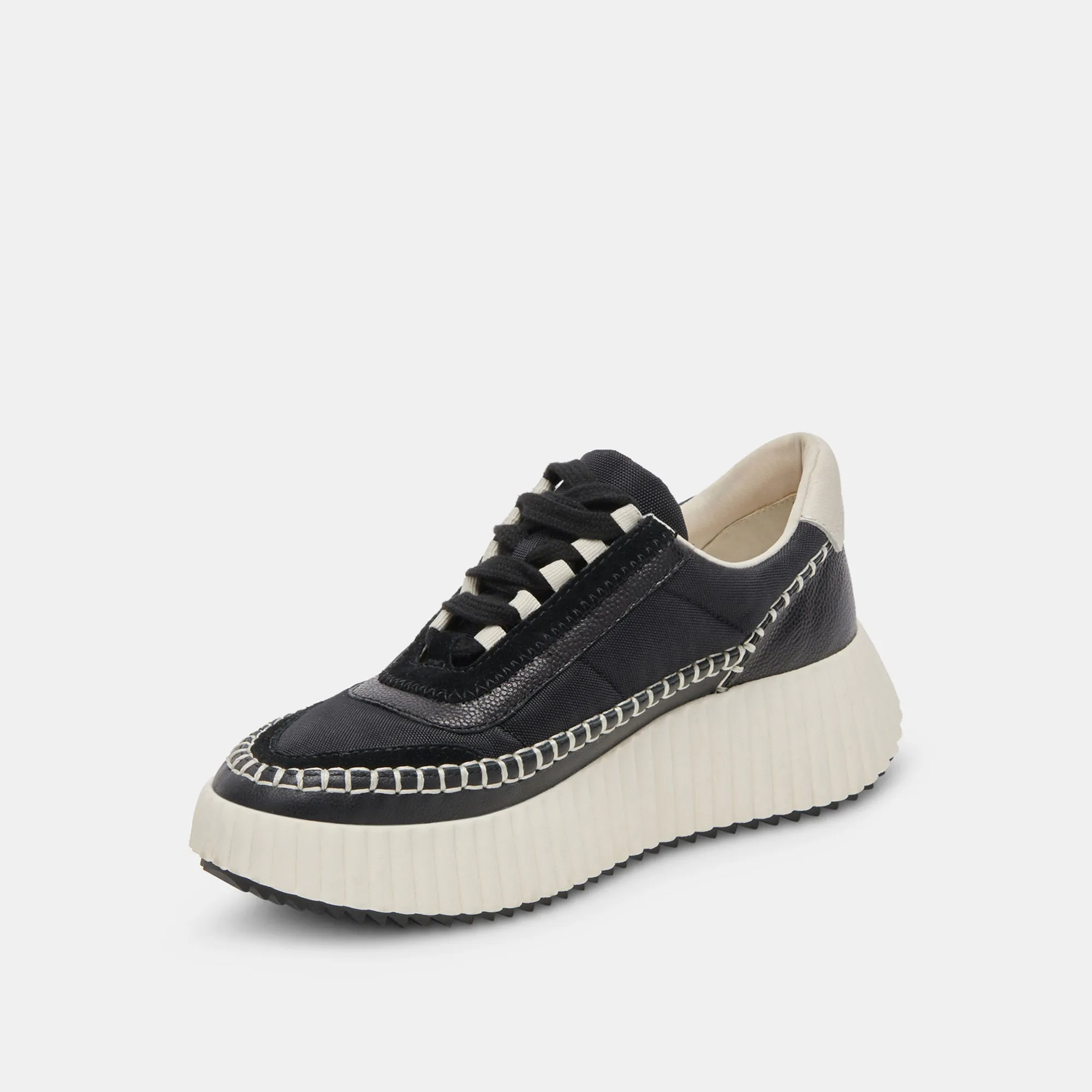 DOLEN BASKETS EN NYLON NOIR