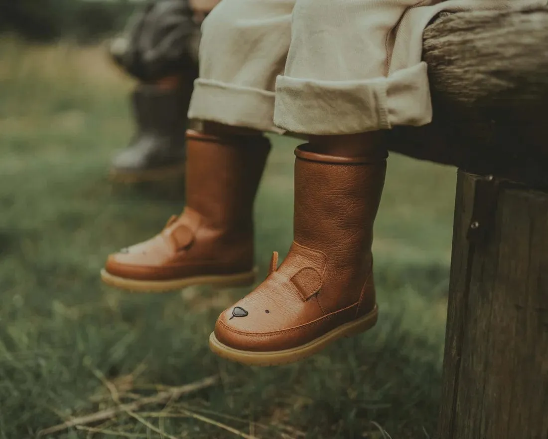 Bottes Classiques Ours Wadudu pour Enfants Donsje en Marron