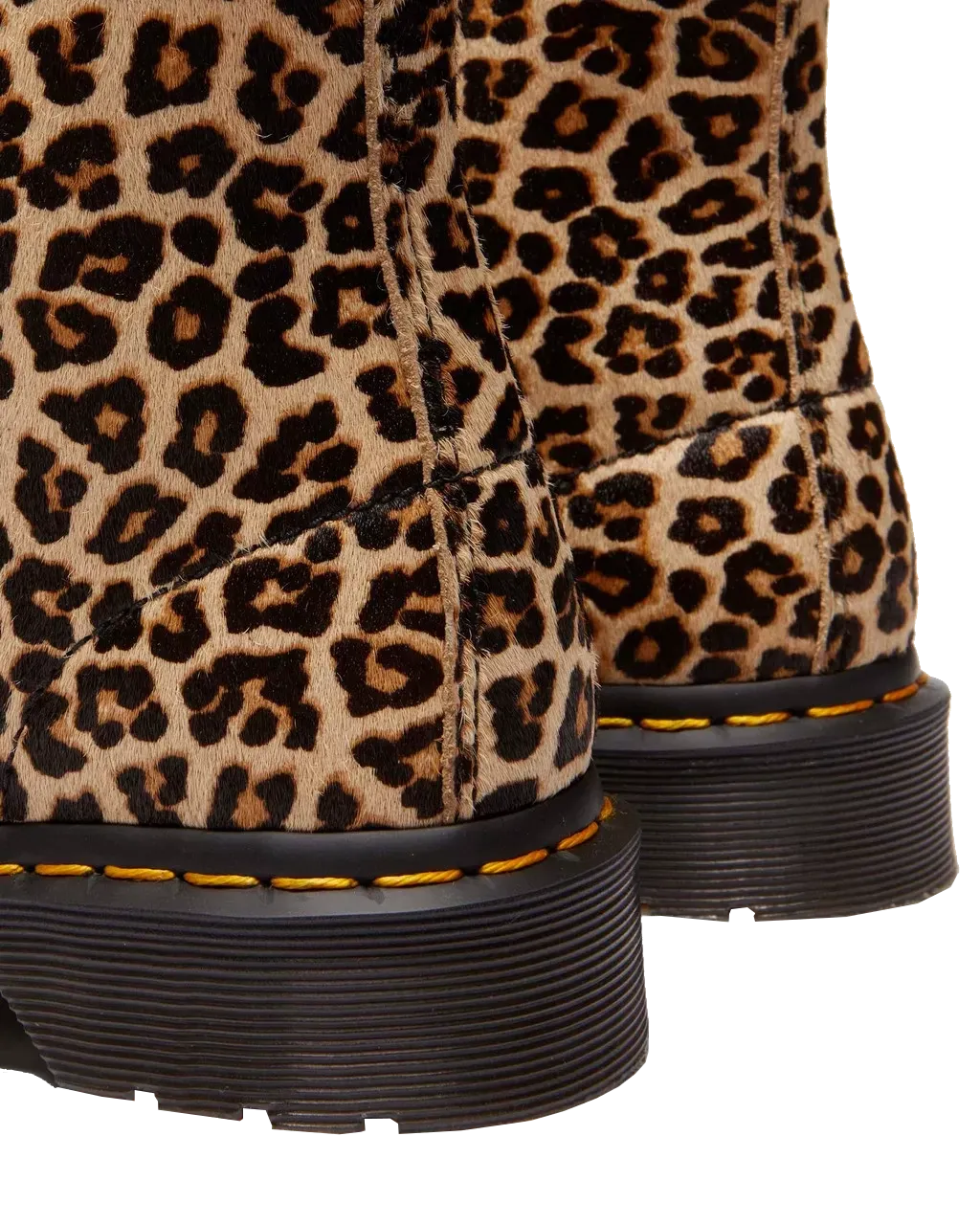 Dr Martens Chaussures 1460 Lisse Mini Tache de Léopard avec Poils Pascal Bottes en Beige Clair & Noir