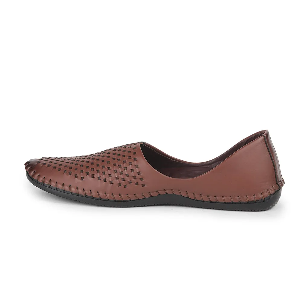 Mocassins décontractés Fortune Tan Mojari pour hommes AVN-40 par Liberty