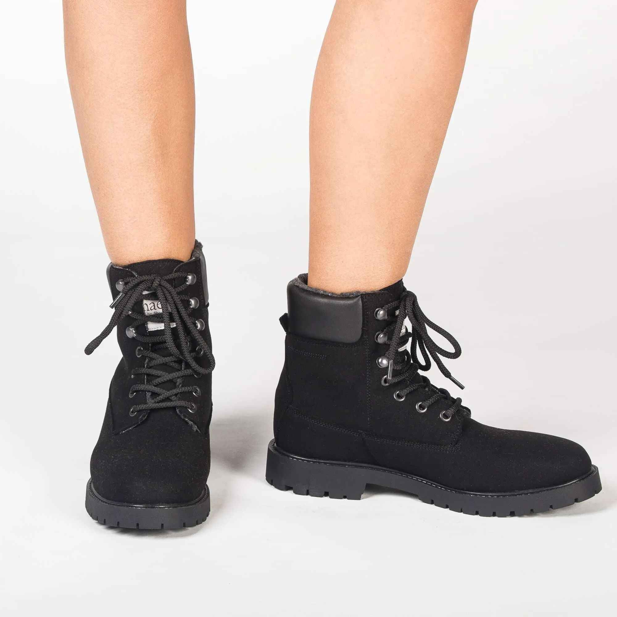 Bottes de montagne isolées unisexes en simili vegan Gadea | Noir