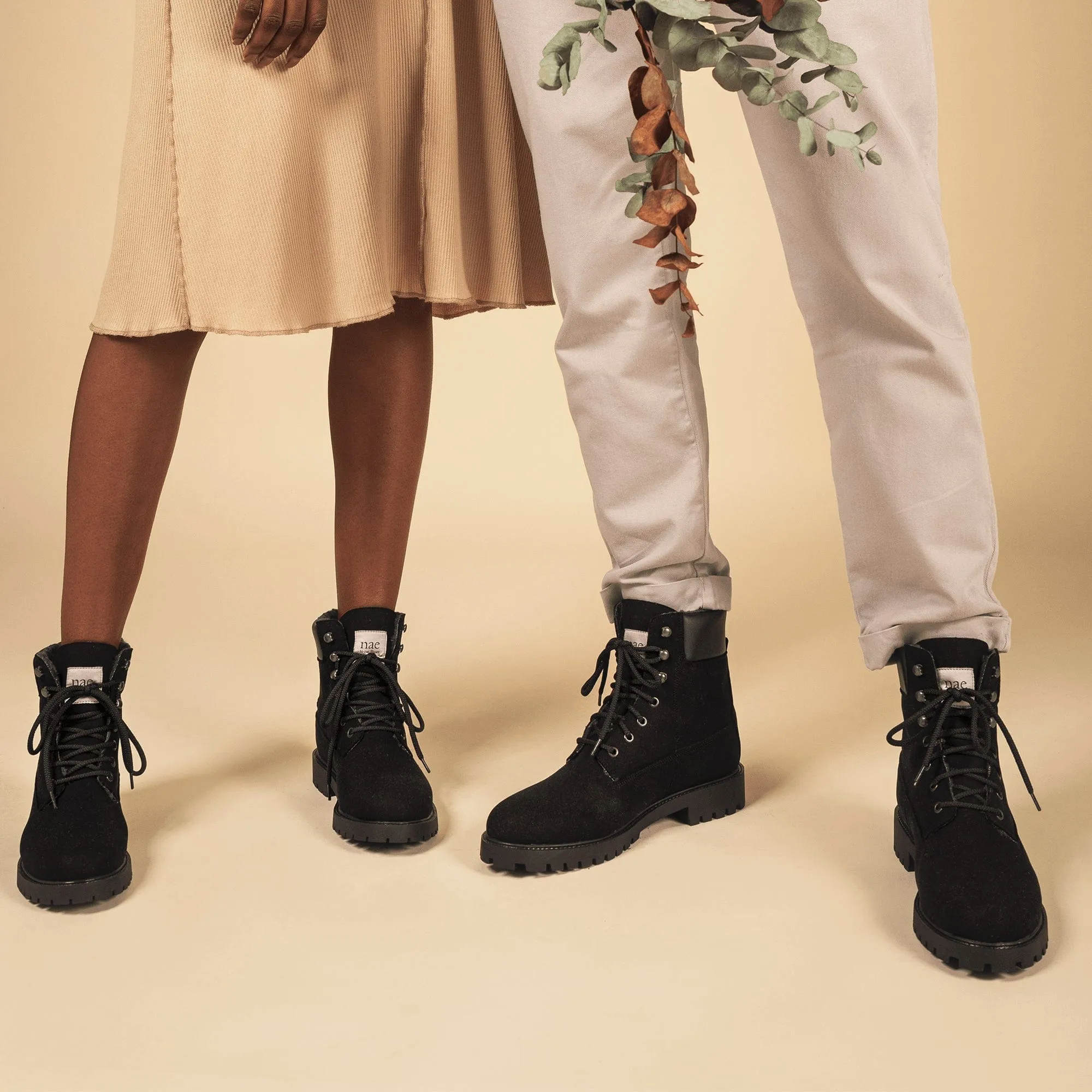 Bottes de montagne isolées unisexes en simili vegan Gadea | Noir