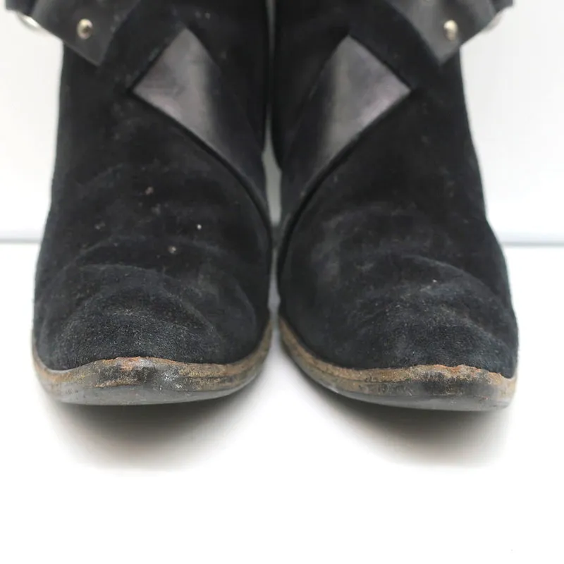 Bottes à cheville à plateforme Givenchy en daim noir avec boucle, pointure 36.5, bout pointu