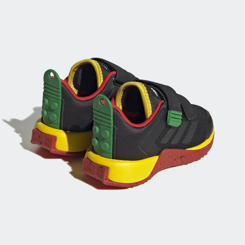 Chaussures adidas DNA x LEGO pour enfants à deux bandes et scratchs Hey Dude