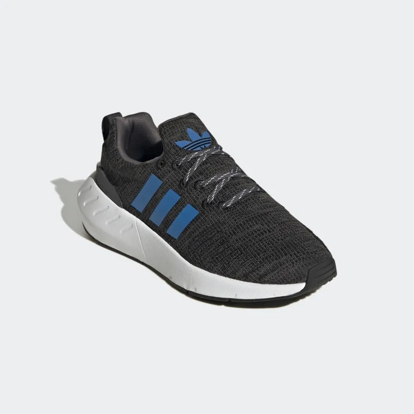 Chaussures adidas Swift Run 22 pour enfants Chaussures Hey Dude