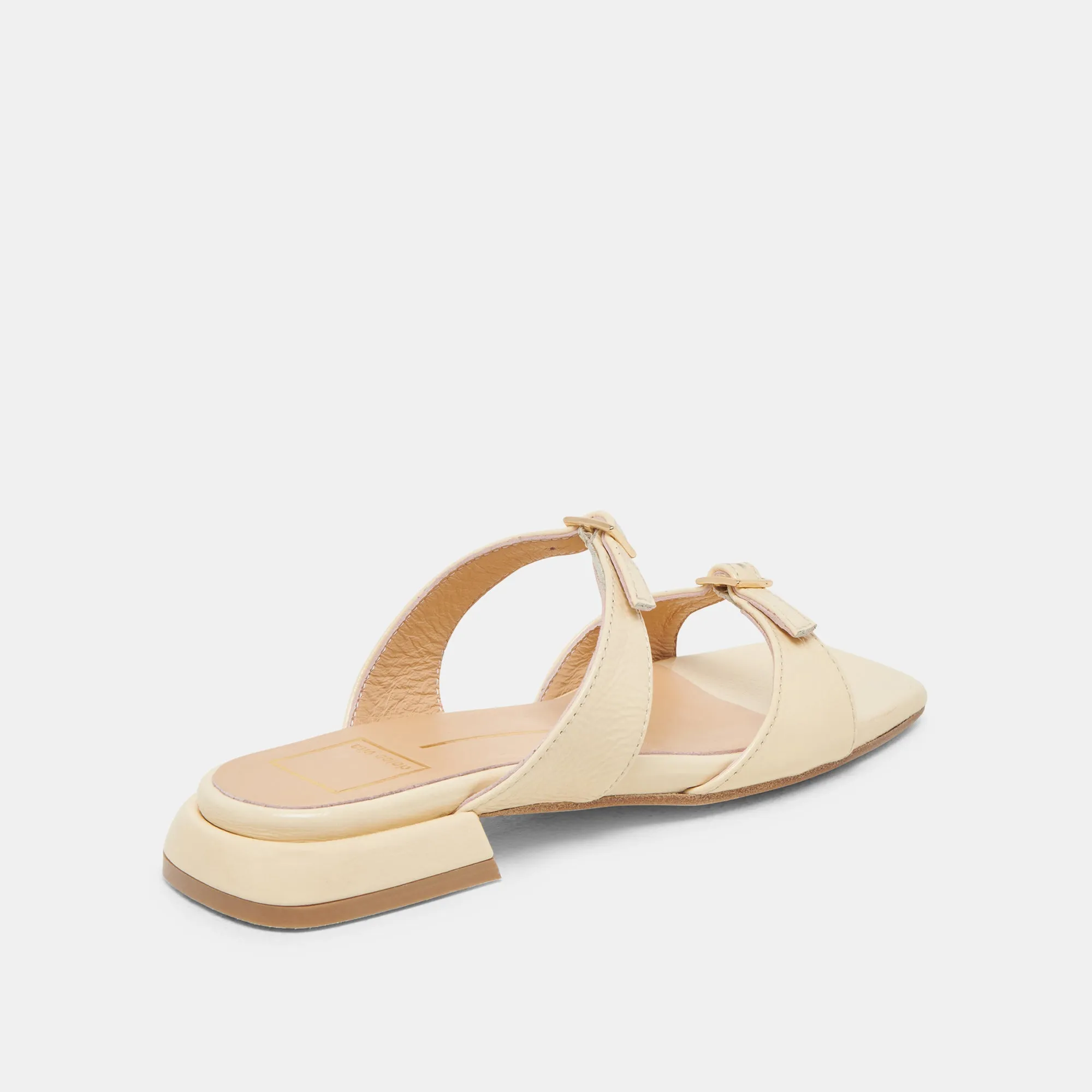 SANDALES LAVERN JAUNE CLAIR EN CUIR GRAINÉ BRILLANT
