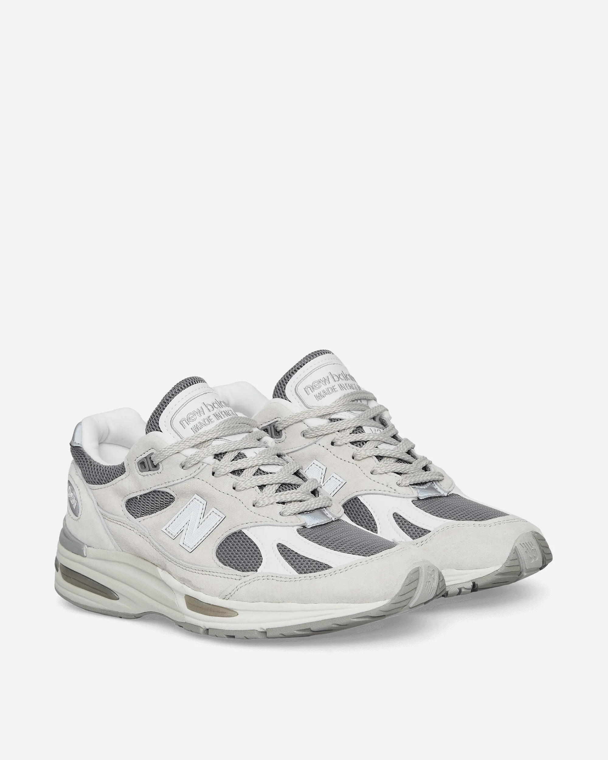 Baskets MADE in UK 991v2 Nimbus Cloud / Argent