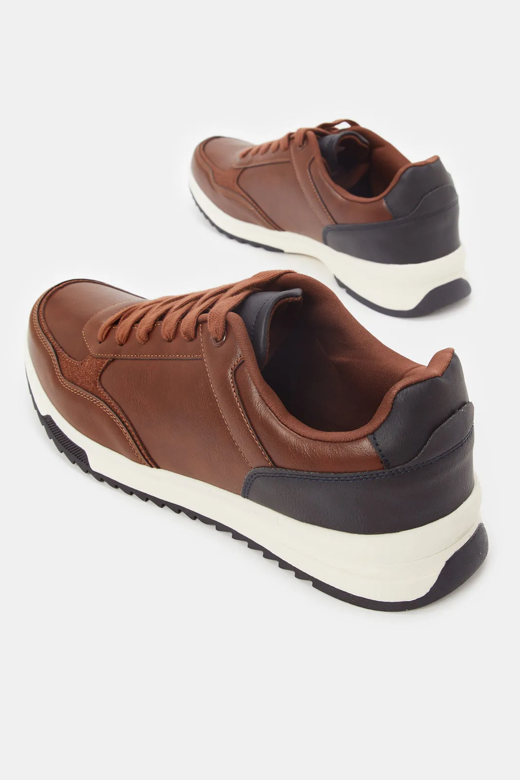 Baskets bloc en matière marron pour hommes