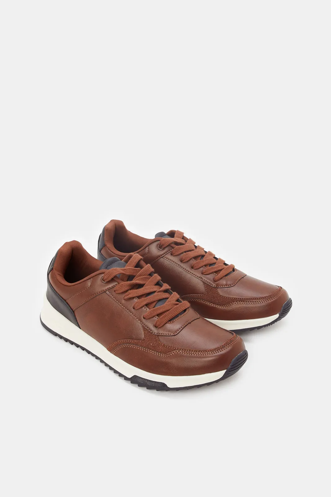 Baskets bloc en matière marron pour hommes
