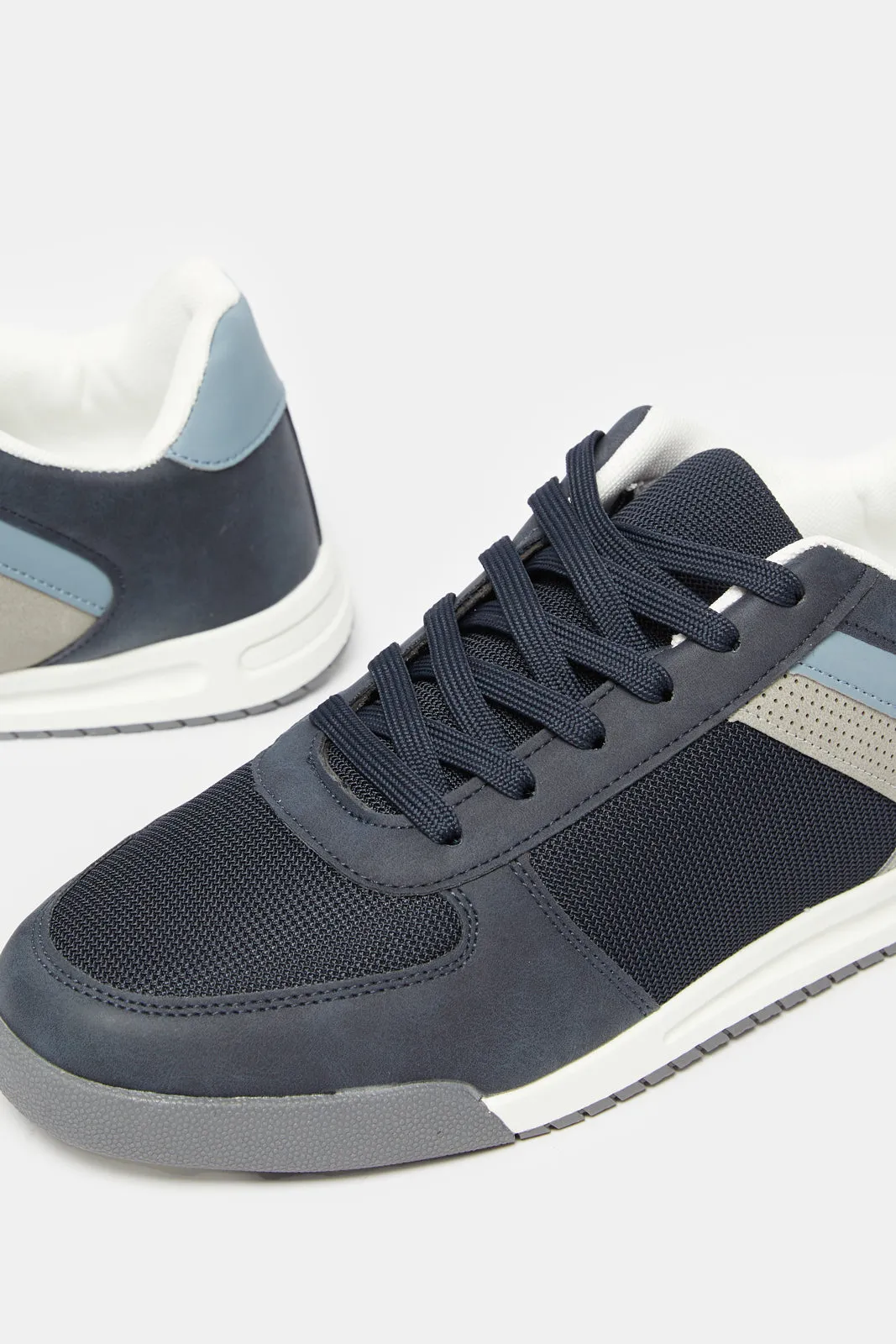 Baskets rayées marine pour homme
