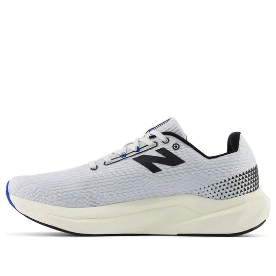 NEW BALANCE CHAUSSURES HOMMES FUELCELL PROPEL V5 GRIS/BLANC (LARGEUR D)
