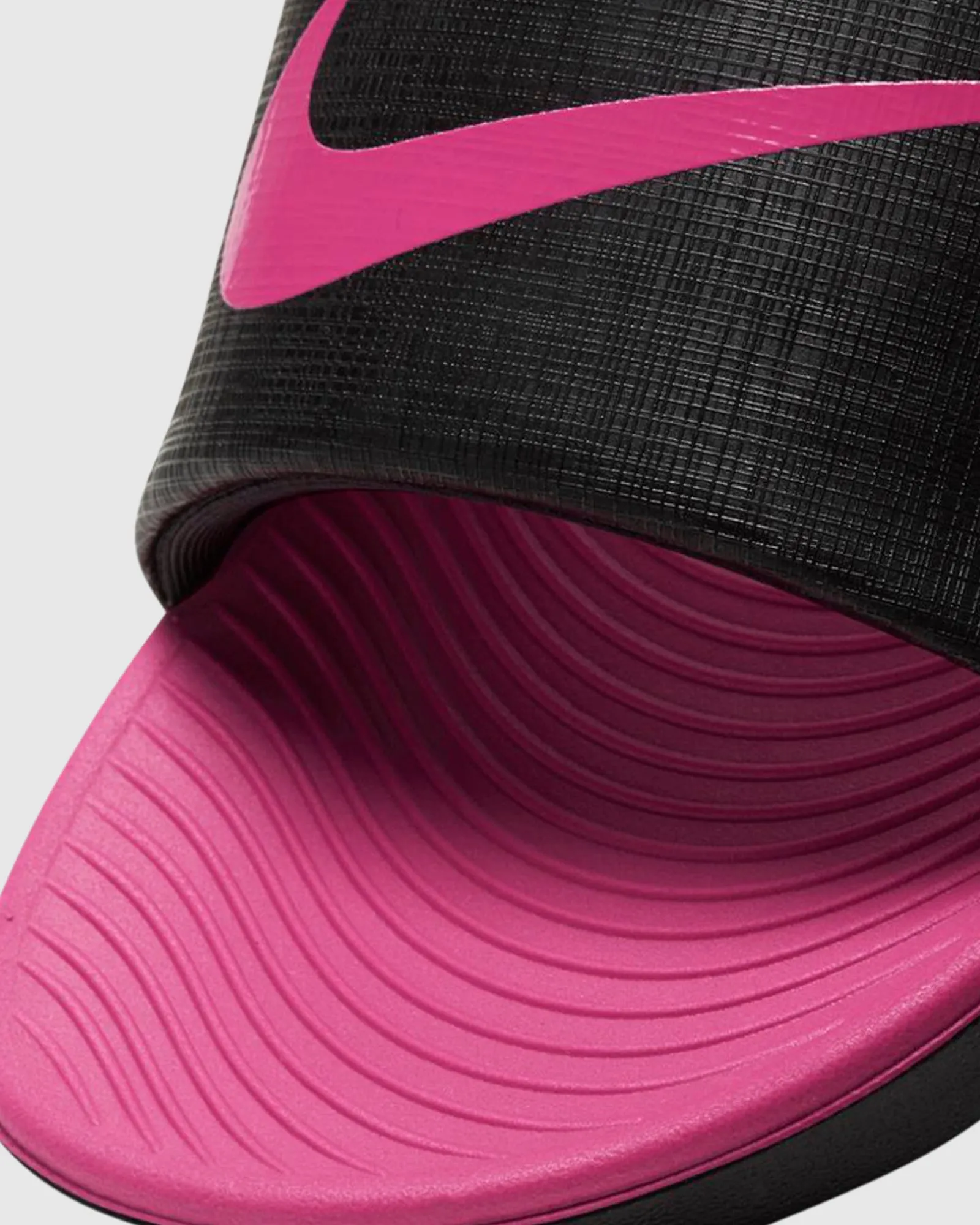 Nike Chaussures pour Enfants Kawa Slide Noir/Rose Vif