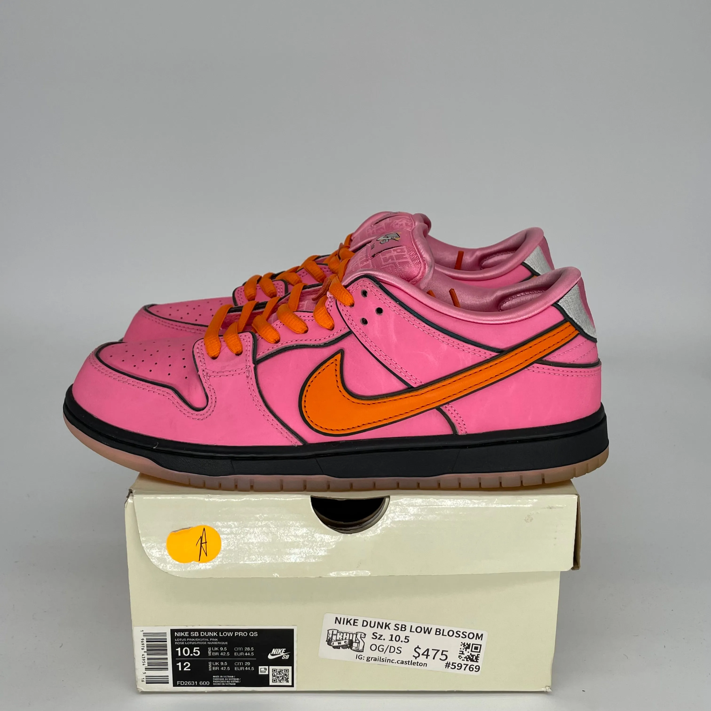 NIKE SB DUNK LOW POWERPUFF GIRLS BLOSSOM TAILLE 10.5 FD2631-600