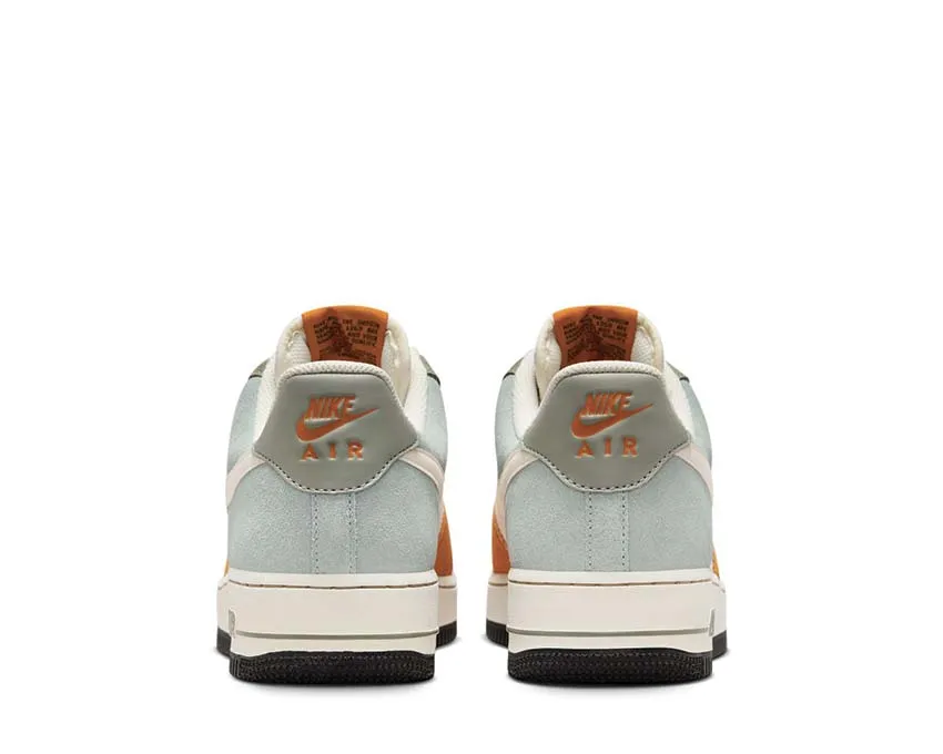 Chaussures Nike Nike Air Force 1 '07 LV8 EMB
