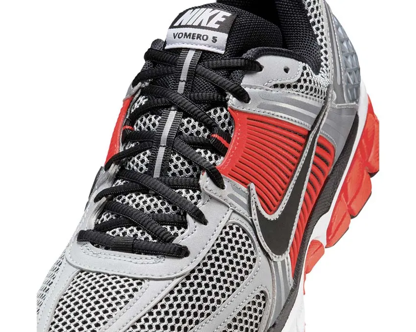 Chaussures Nike Zoom Vomero 5 