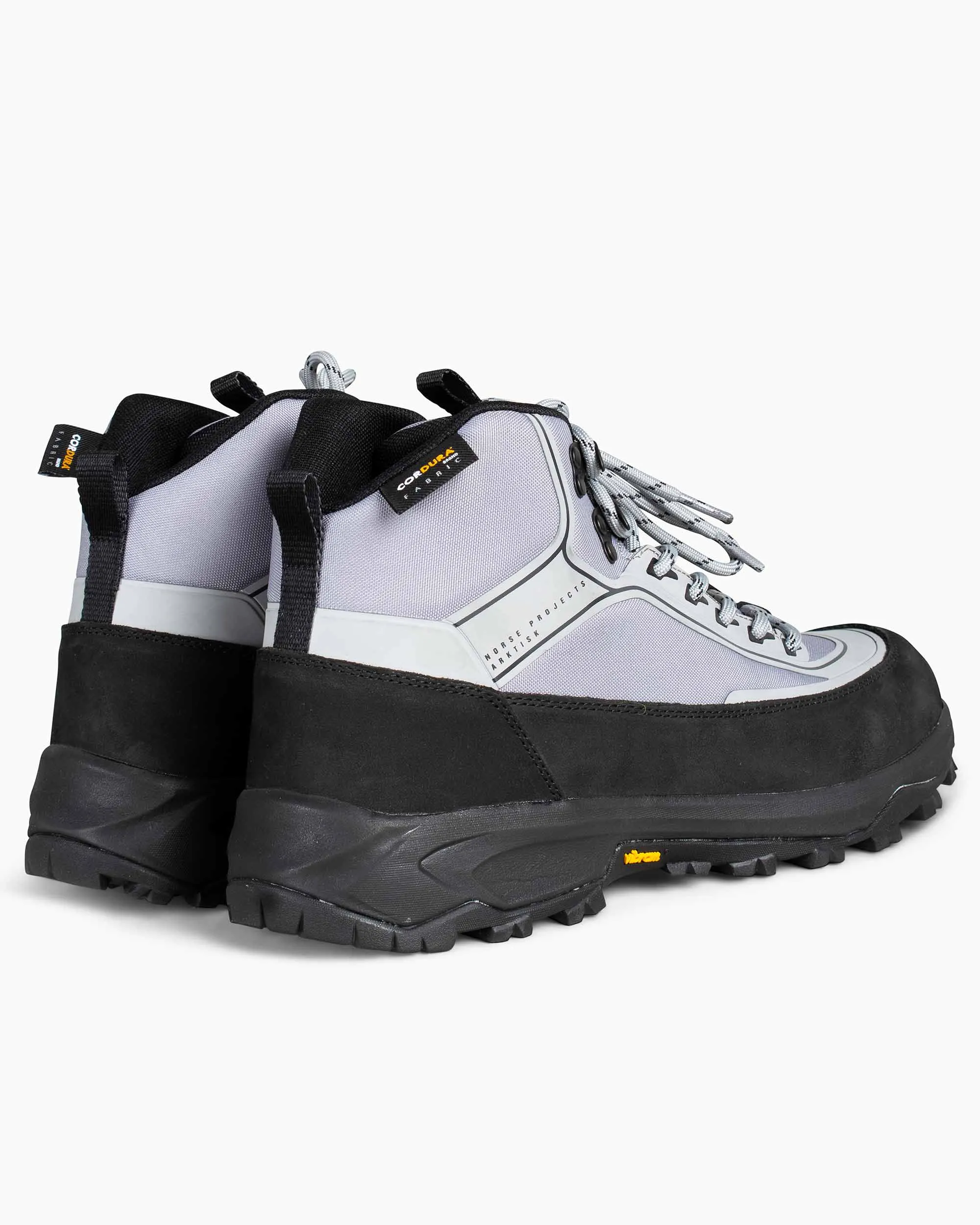 Norse Projects Chaussure de Montagne Glacier Gris