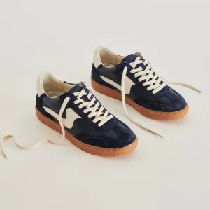 BASKETS NOTICE EN DAIM BLEU MARINE