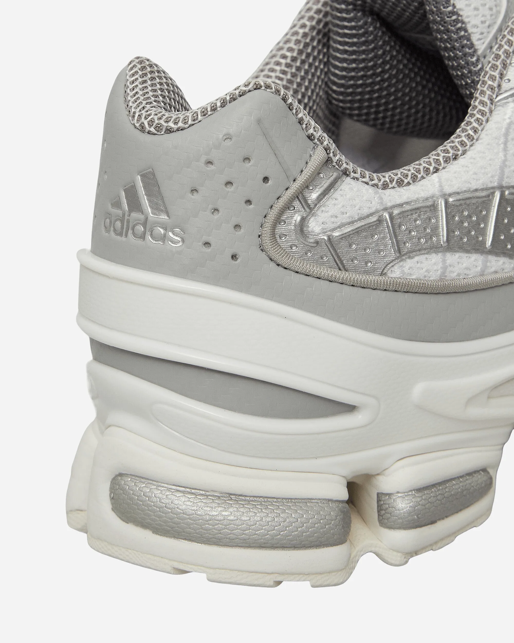 Ozweego Pro Sneakers Blanc Nuage / Argent Métallisé / Blanc Fondamental