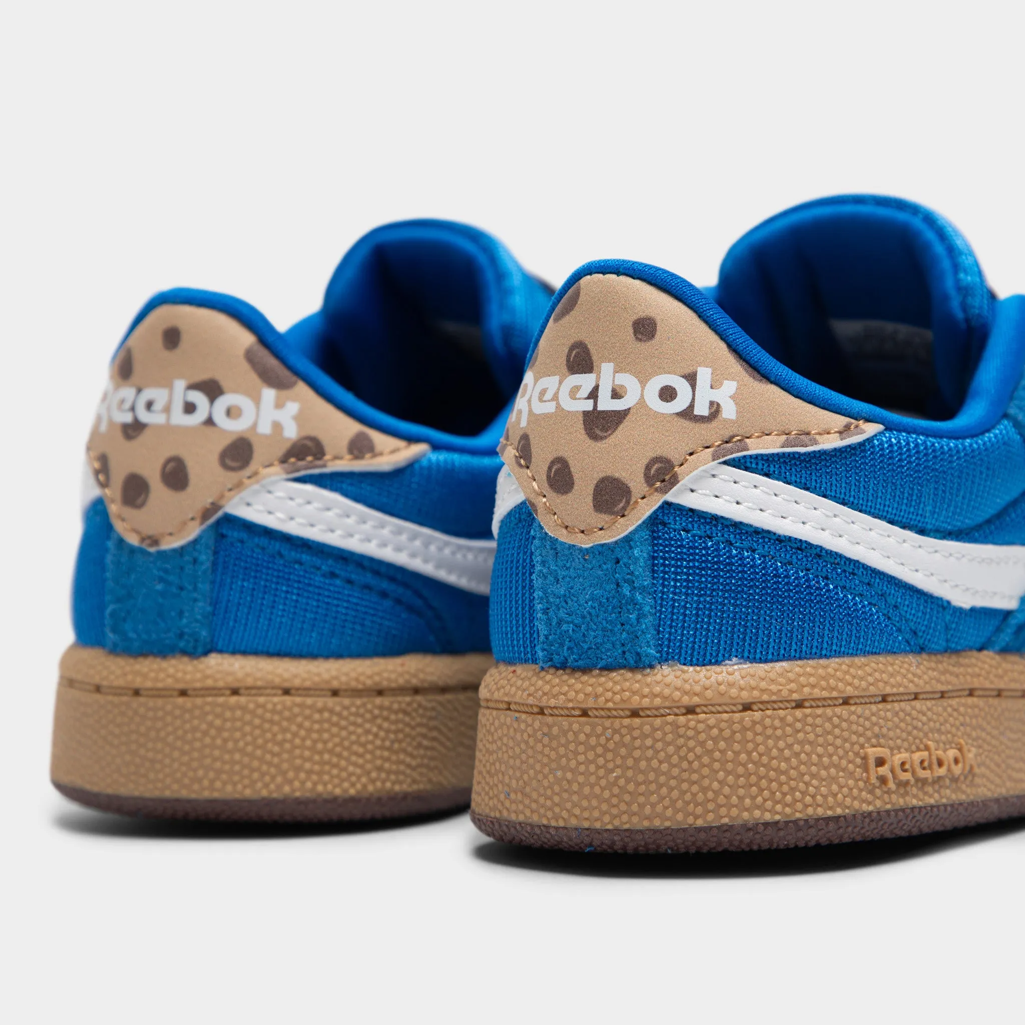 Reebok x Sesame Street Chaussures pour enfants Club C Revenge Bleu / Blanc