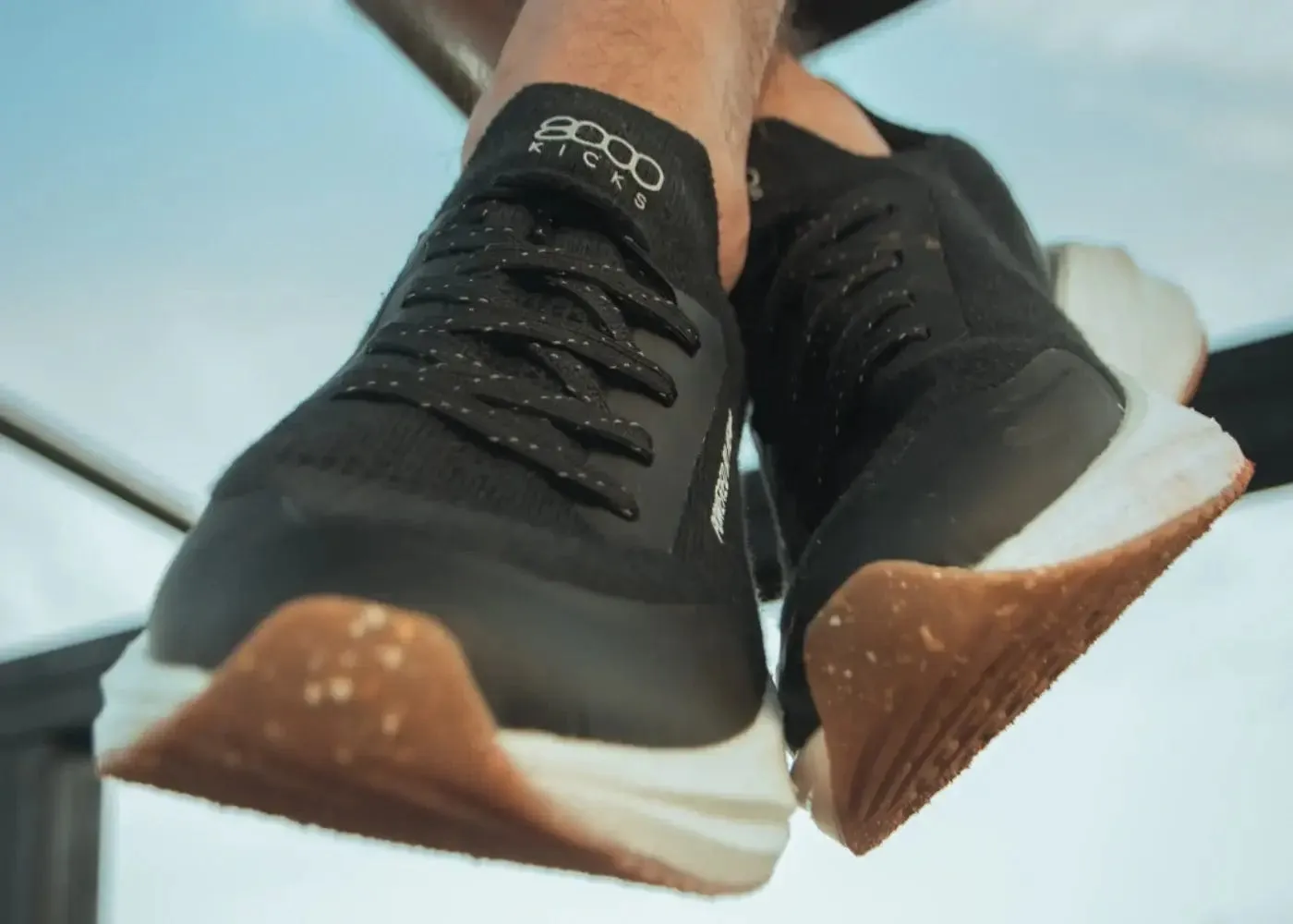 Chaussures de Course pour Hommes en Cuir de Chanvre | Noir & Blanc