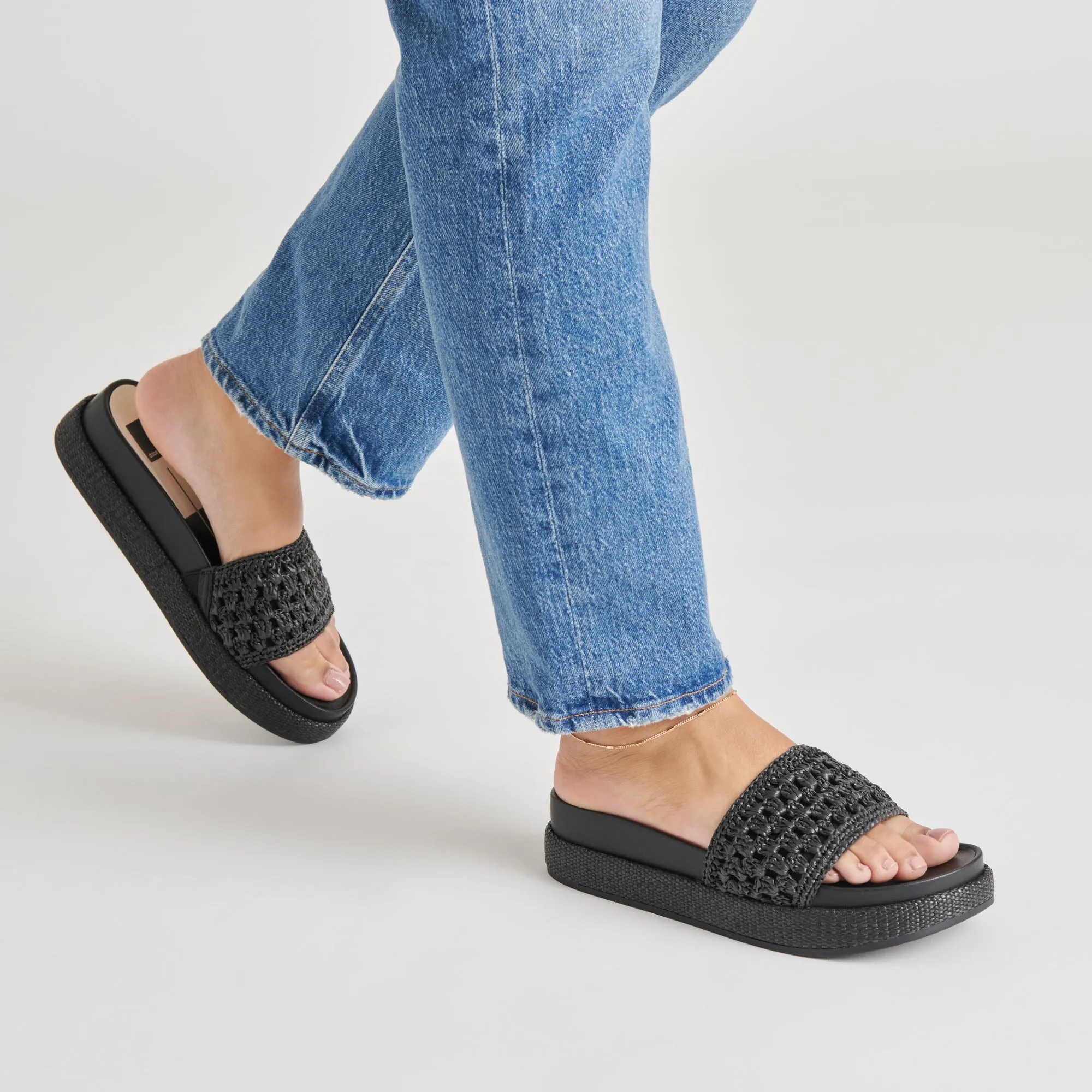SANDALES SIDONA ONYX EN RAFFIA
