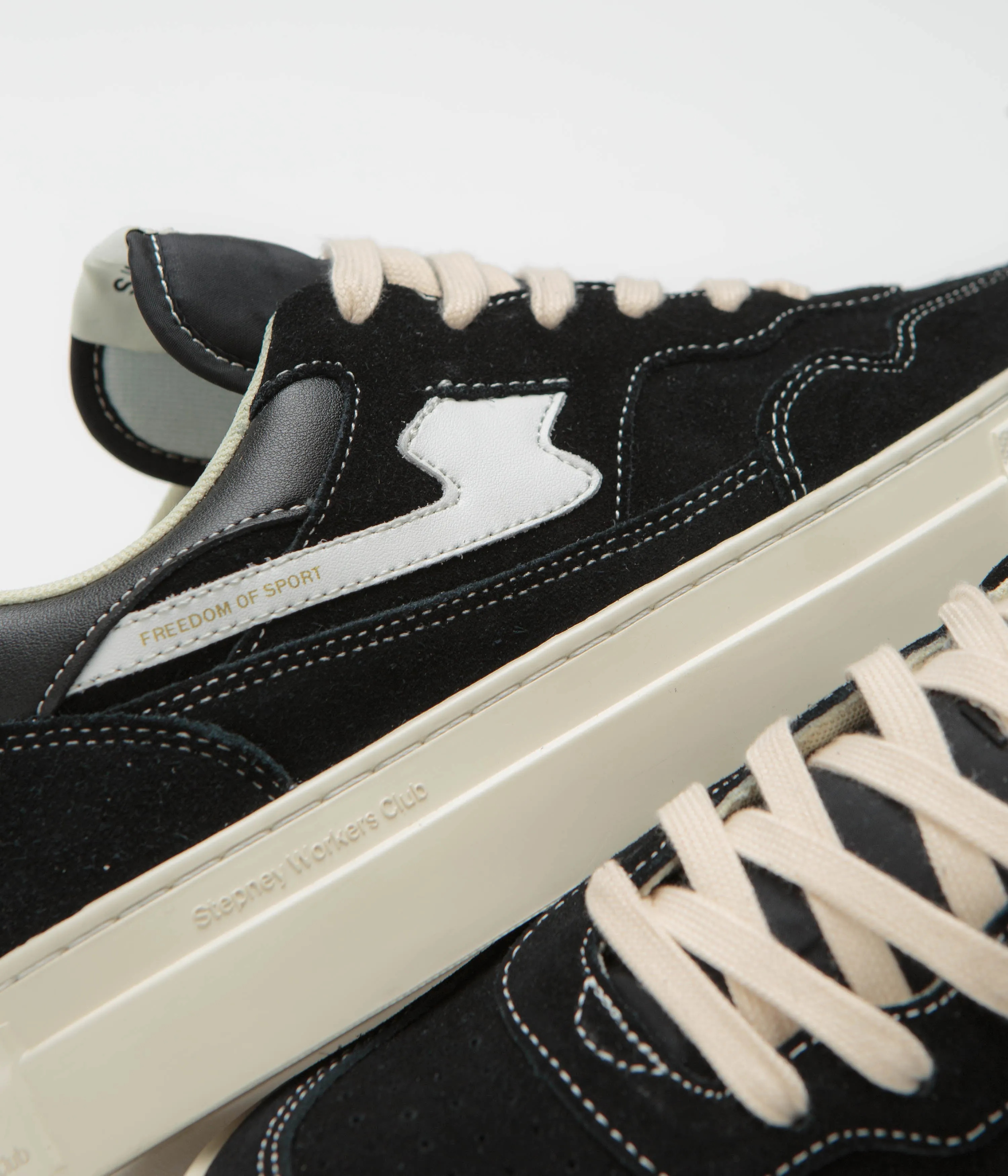 Stepney Workers Club Chaussures en daim Pearl S-Strike - Noir / Blanc Stepney Workers Club Chaussures