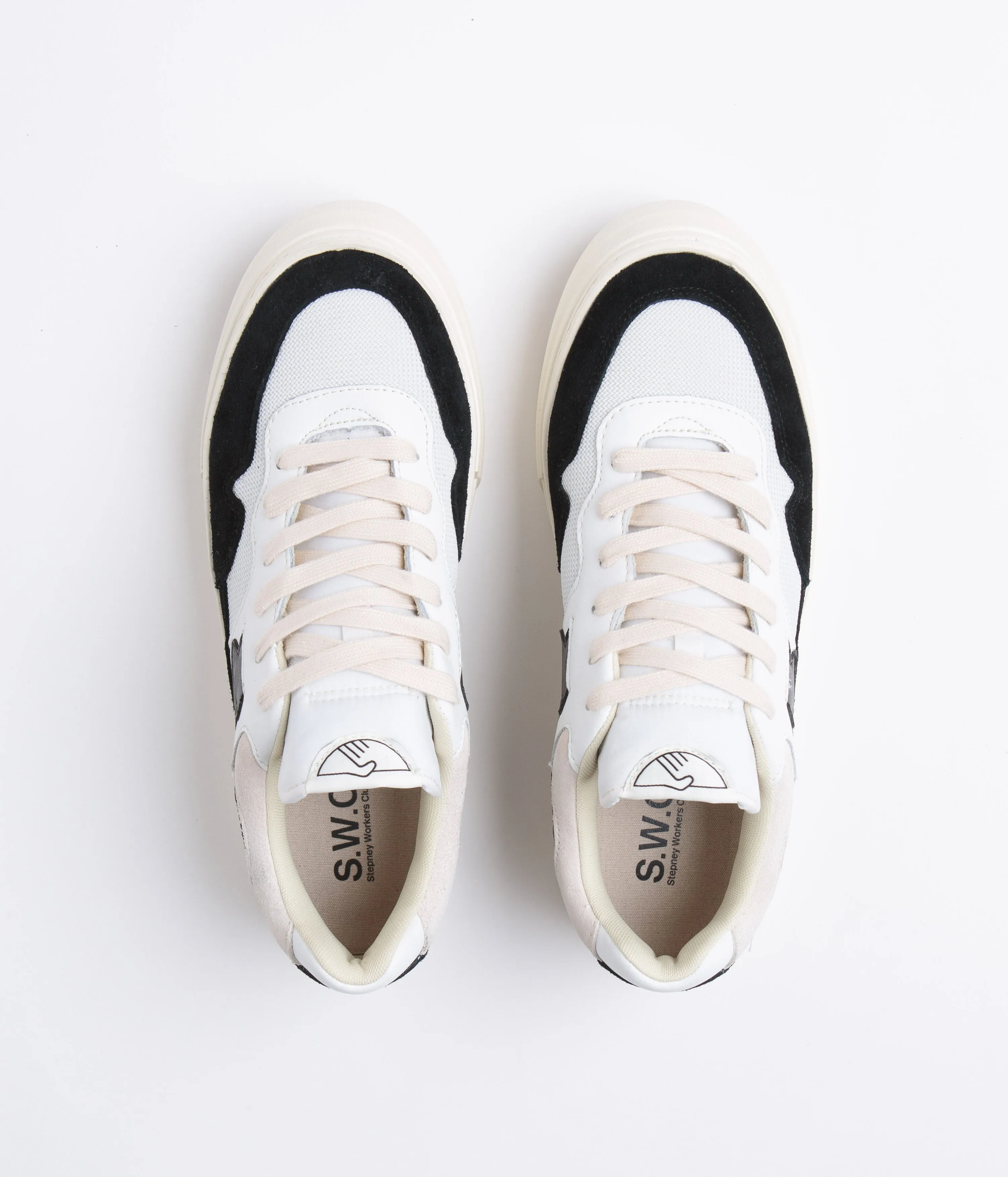 Stepney Workers Club Chaussures en daim Pearl S-Strike - Blanc / Noir Stepney Workers Club