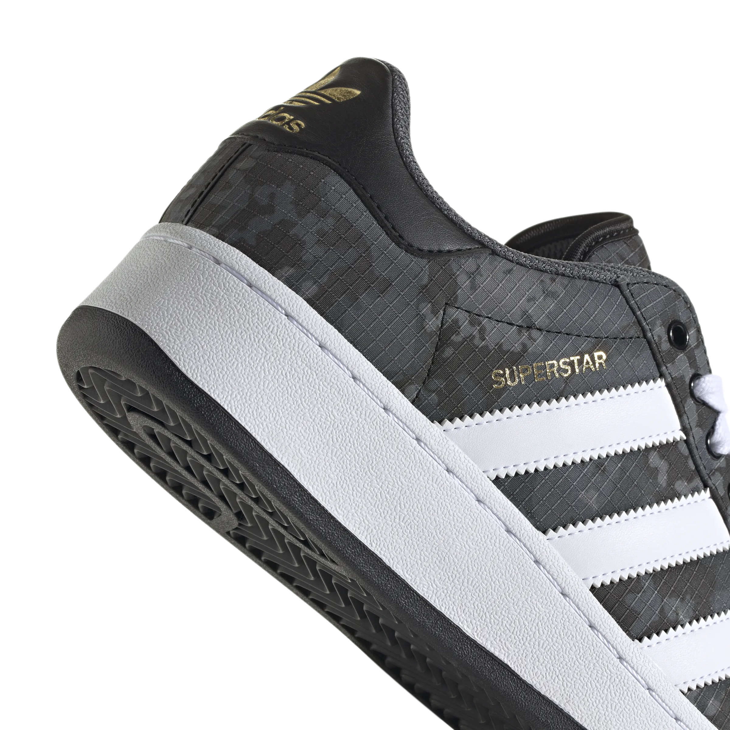 Superstar XLG 'Digi Camo Noir'